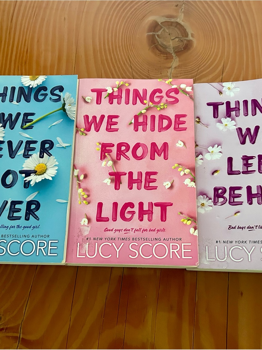Lucy Score Knockemout Series Book Bundle - Picture 3 of 5
